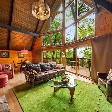 Honey Bear - Unique Boutique Chalet In Gatlinburg With Mt Leconte View
